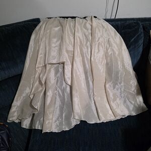 DitD Crescent Skirt Shimmering Cream